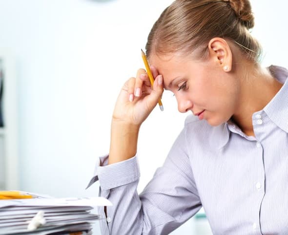 Czy przerwy w jeździe i pracy nakładają się?