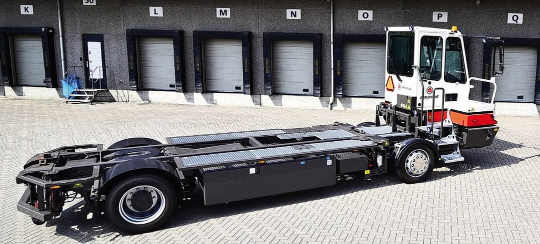 Ciągnik terminalowy