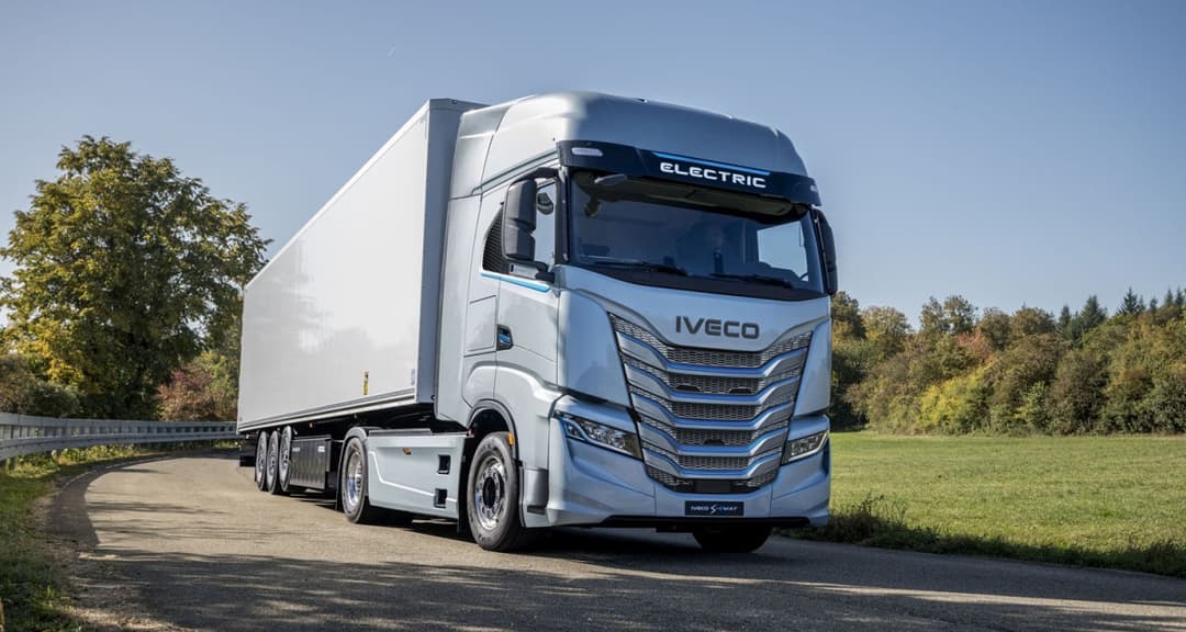 ciężarówka elektryczna iveco s-eway