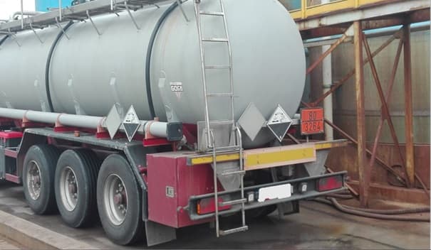 Cysterny wracające na pusto a oznakowanie ADR