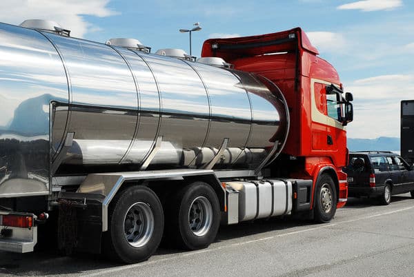 Czy z tymczasowym dowodem rejestracyjnym można otrzymać świadectwo ADR?