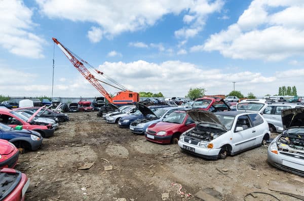 Popsuty tachograf w pojeździe który nie musi go mieć. Co robić?