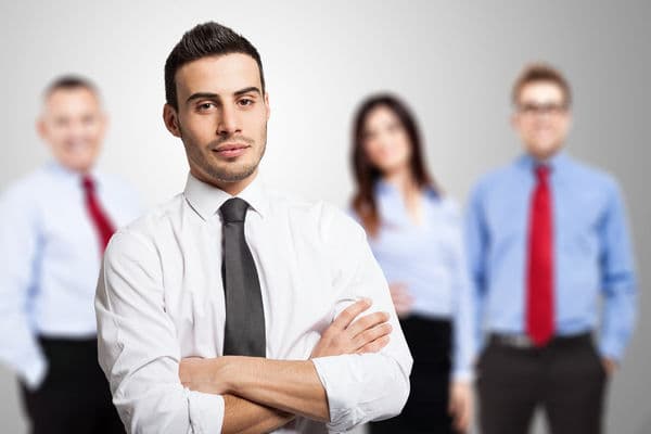 Jak udzielić zastępstwa za kierownika działu transportu