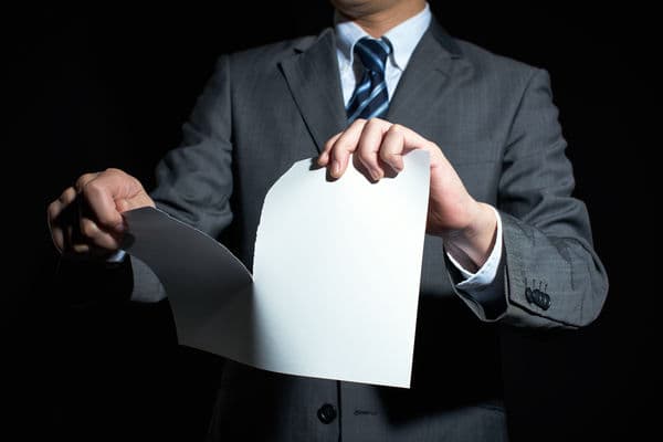 Czy nadal potrzebna umowa o pracę w Czechach?