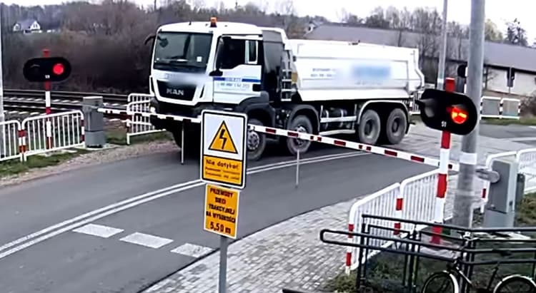 Problem ze skrzyżowaniami czy kierowcami Potrzeba surowych kar