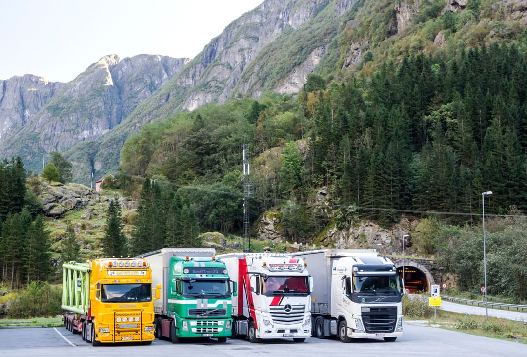 7754915f94d2b658f3e9434ea03de24e74192fff-large