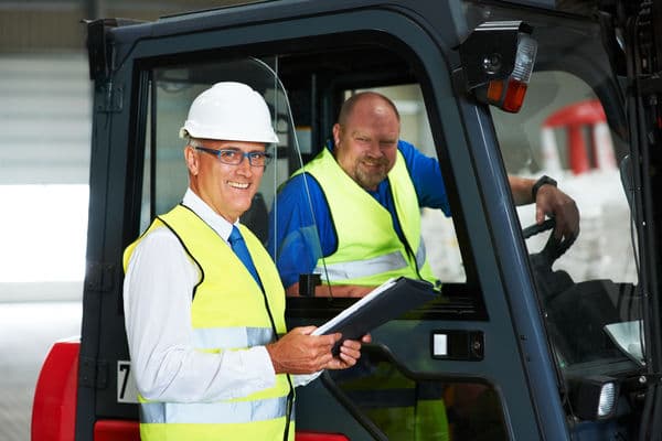 Jaka jest odpowiedzialność pracowników w firmie NPW, skoro nie ma zarządzającego?