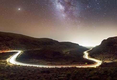 Jazda przez 10 godzin w nocy na przełomie tygodni