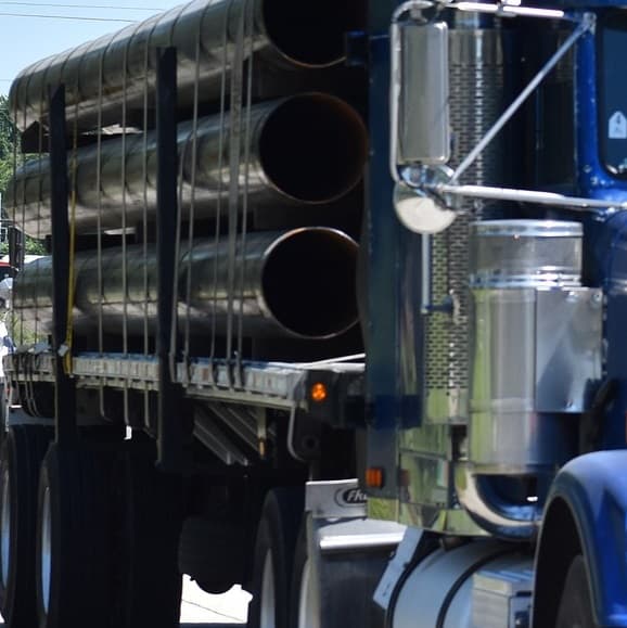 Ponadgabaryty: czy jednym transportem można wieźć dwa podzielne ładunki?