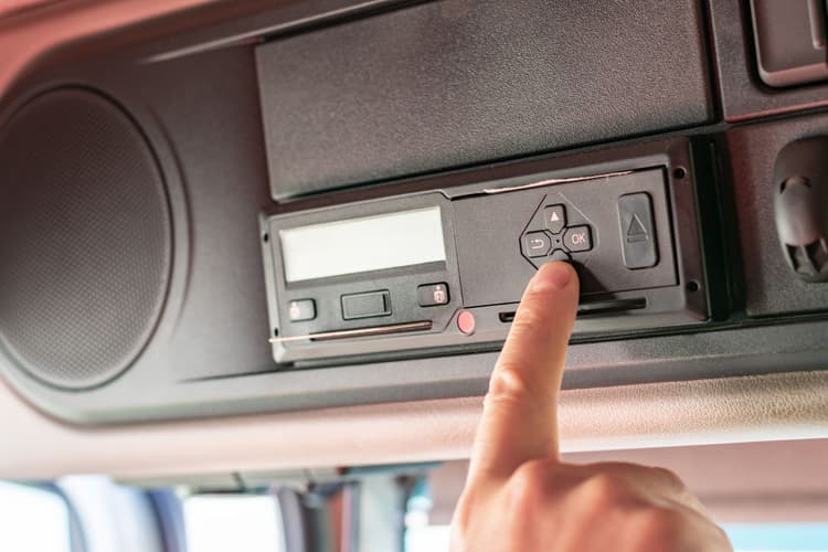 3f7720278fb5a37fdfeeb6e76252085fb2afdf03-large (3)